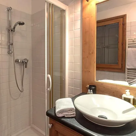 アパート Vallet 12 - Alpes Travel - Central - Sleeps 8